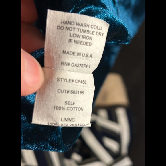 NWOT Eva Franco Blue Velvet Sleeveless Draped Neck Blouse Size 6 - Picture 9 of 13